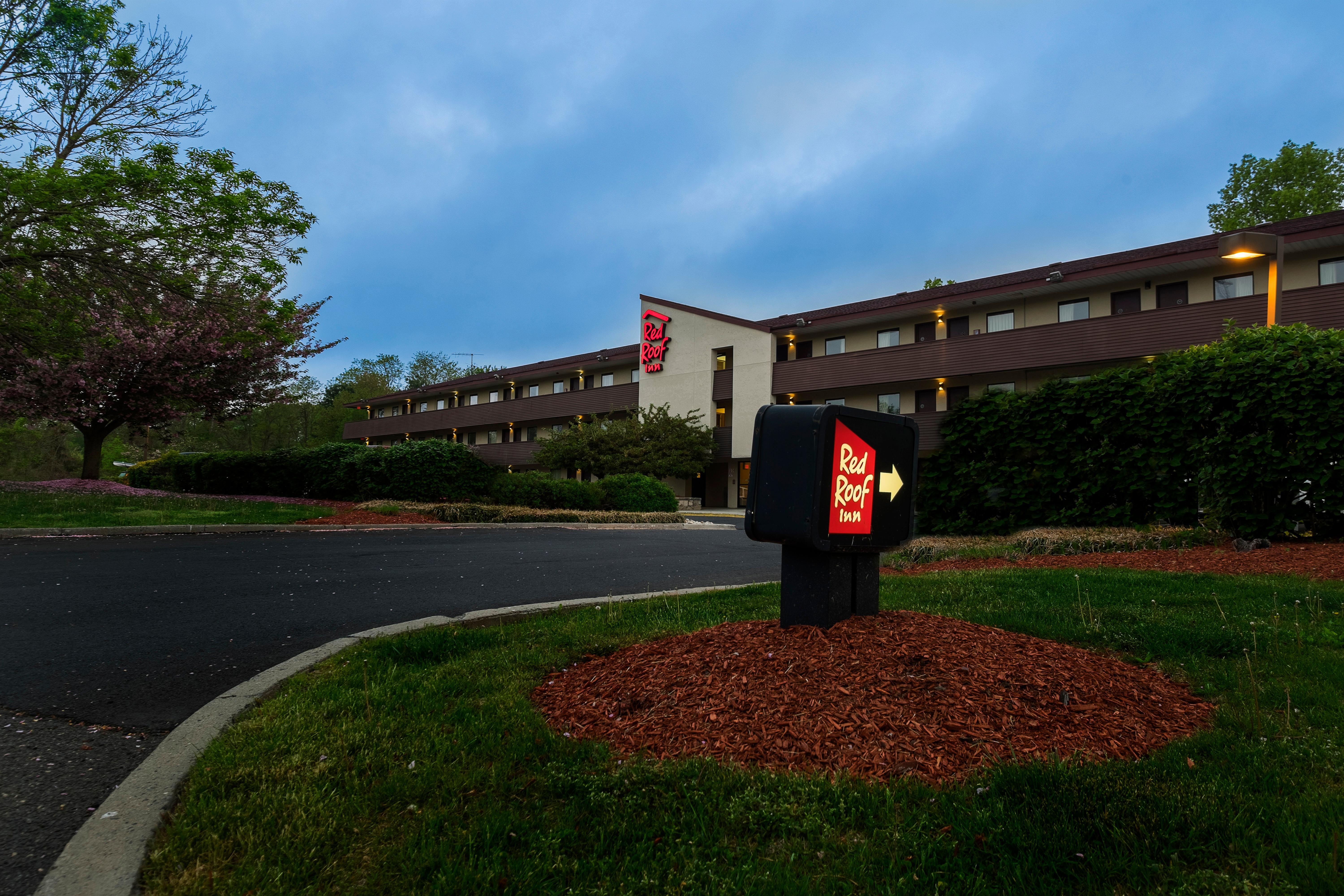 Red Roof Inn Tinton Falls-Jersey Shore Exterior photo